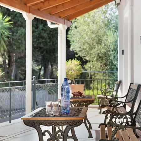 Paradiso Apartamento *