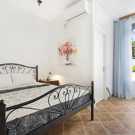 Paradiso Lägenhet Lixouri