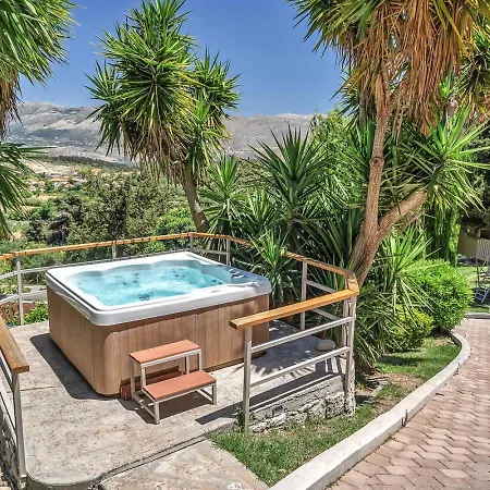 Paradiso Apartment